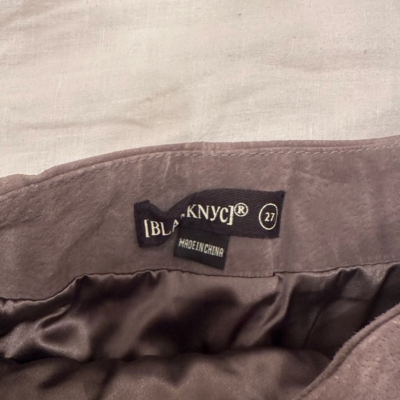 Blank NYC Suede Mini Skirt in High Altitude 27 - Picture 3 of 5